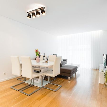 וילה נובה דה גאיה Guestready - Amazing Modern Home Near The Beach מראה חיצוני תמונה
