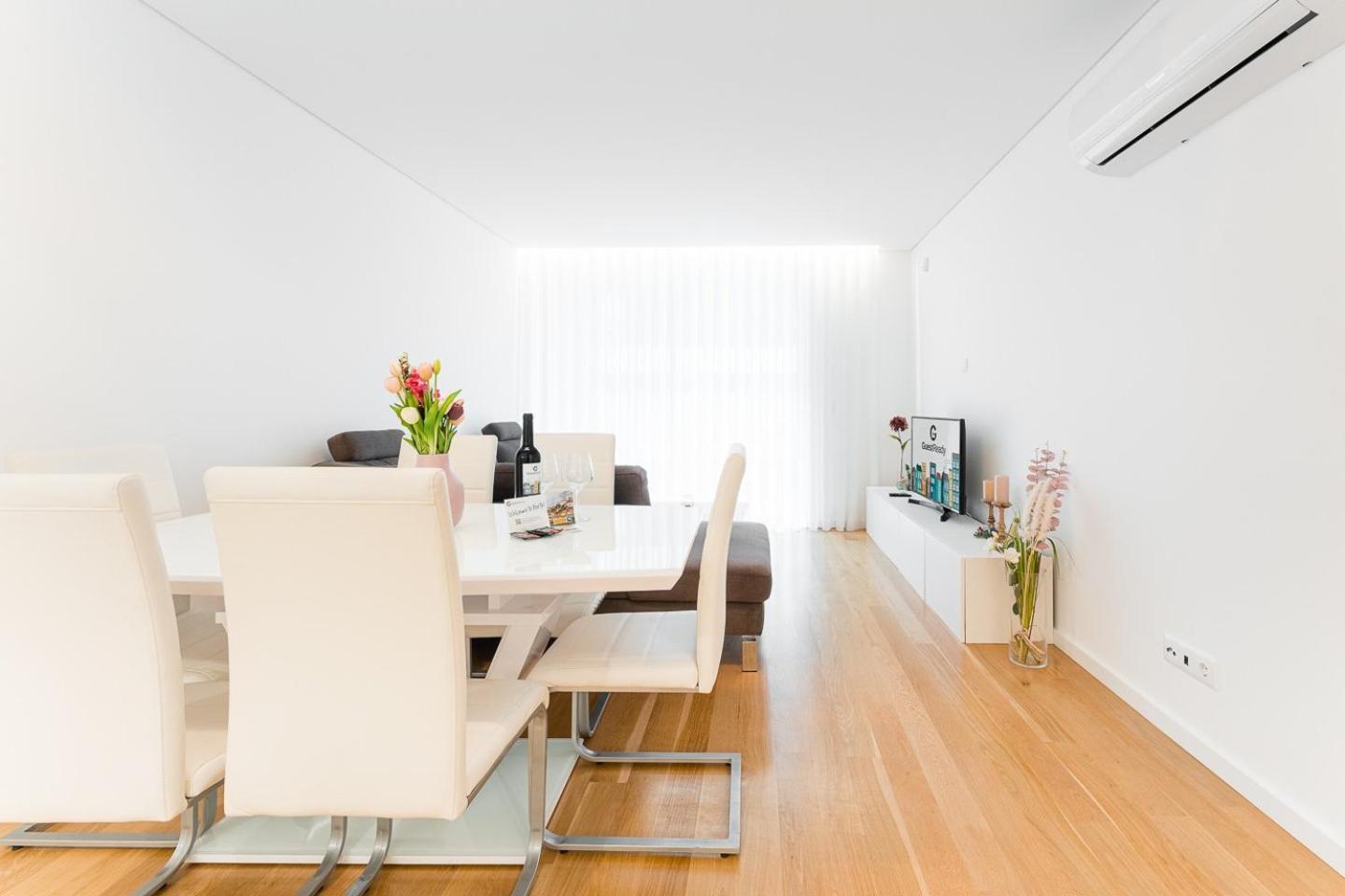וילה נובה דה גאיה Guestready - Amazing Modern Home Near The Beach מראה חיצוני תמונה
